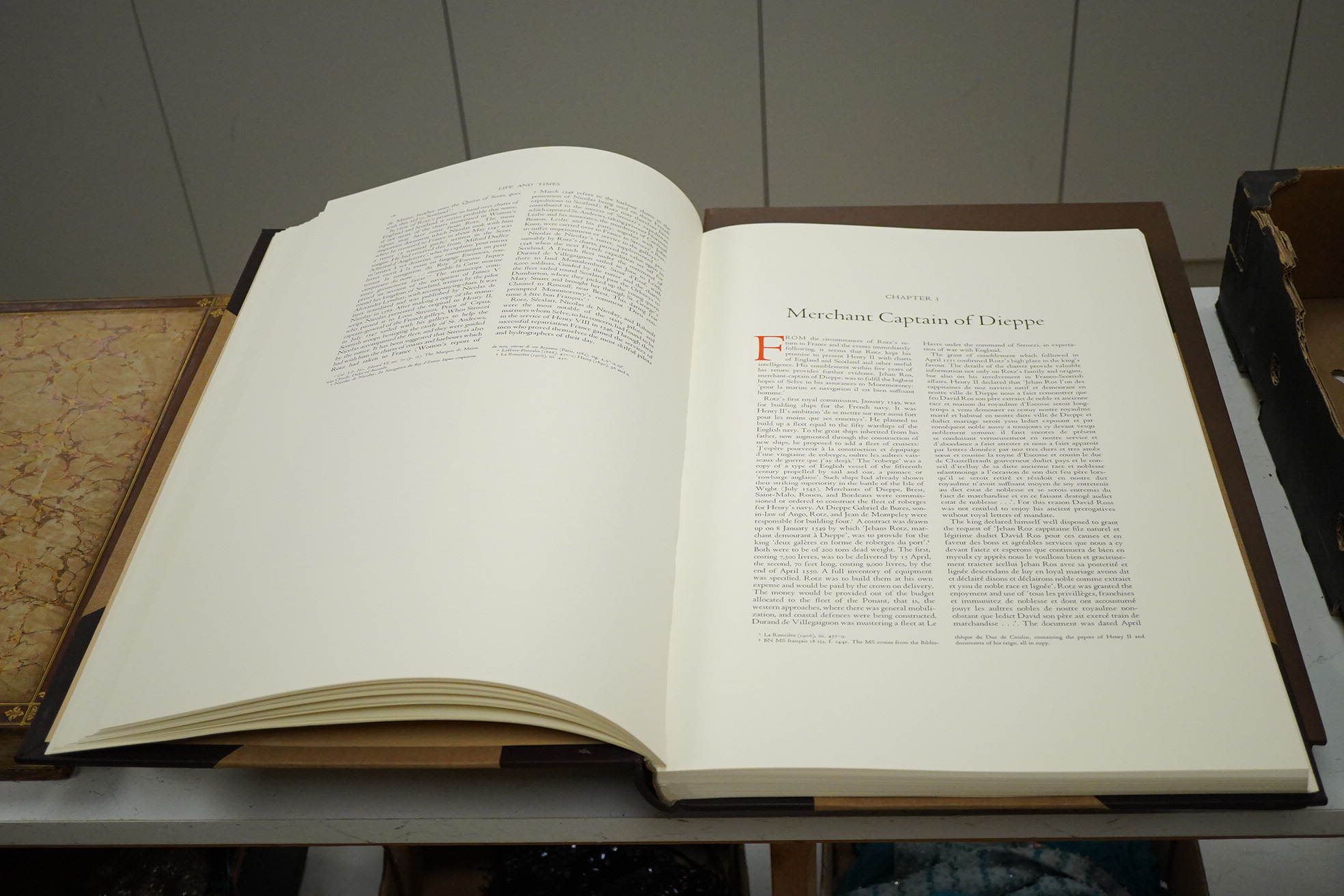 Rotz, Jean - The Maps and Text of the Boke of Idrography Presented by Jean Rotz to Henry VIII. Now in the British Library. Edited by Helen Wallis ... (Limited Edition). col. facsimile title vignette, index map and 32 ful